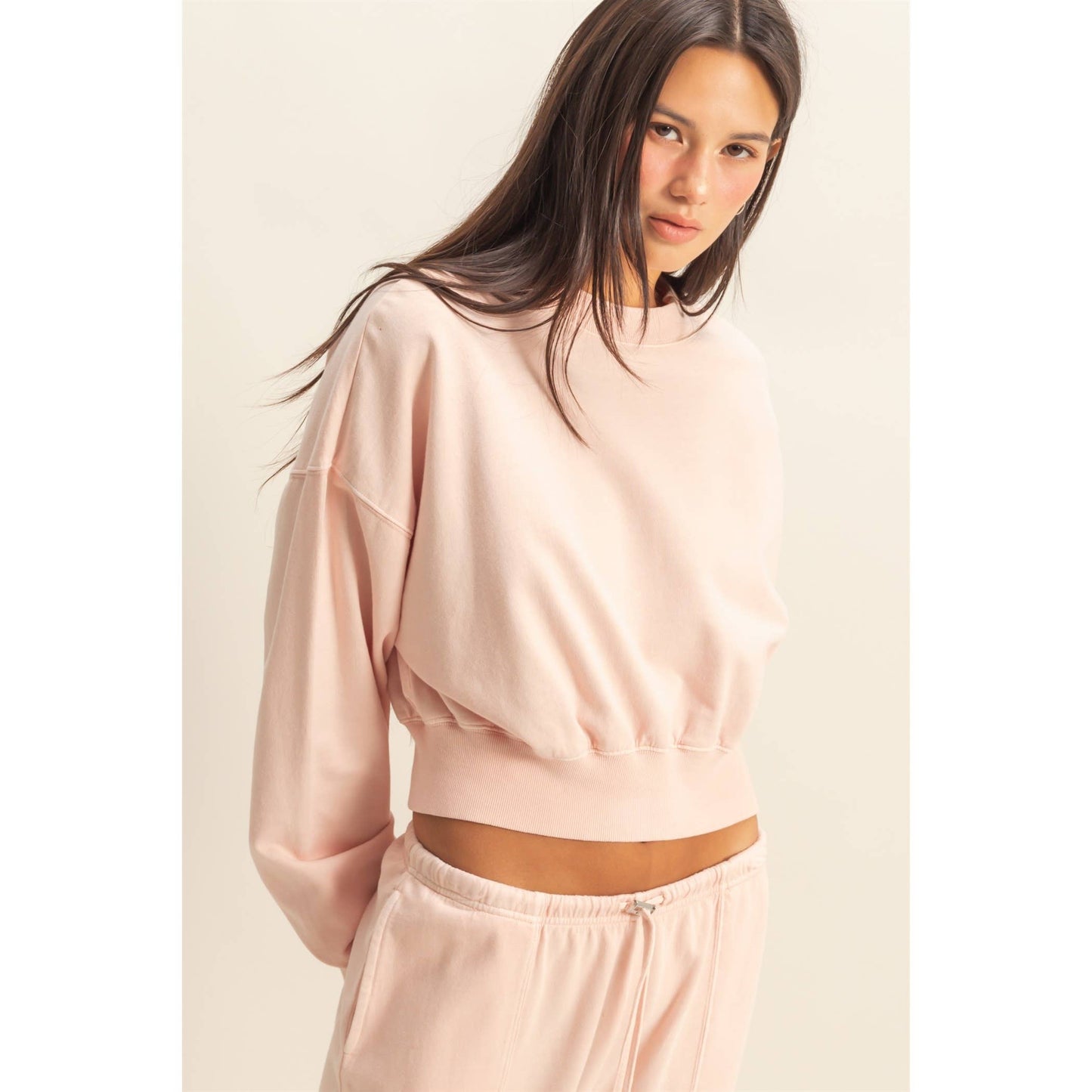 Relaxed Cropped Cotton Sweatshirt – Cozique Uptown Top