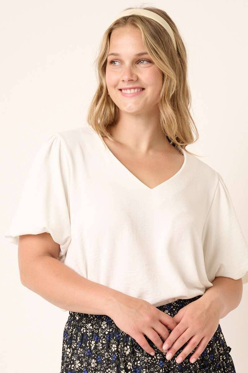 PLUS- Chelsea Airflow Bubble Sleeve Top