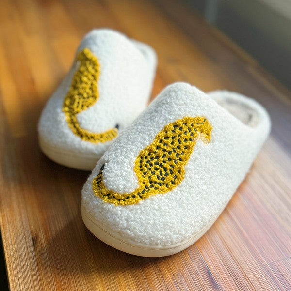 Sitting So Cool Cheetah Lounge Slippers