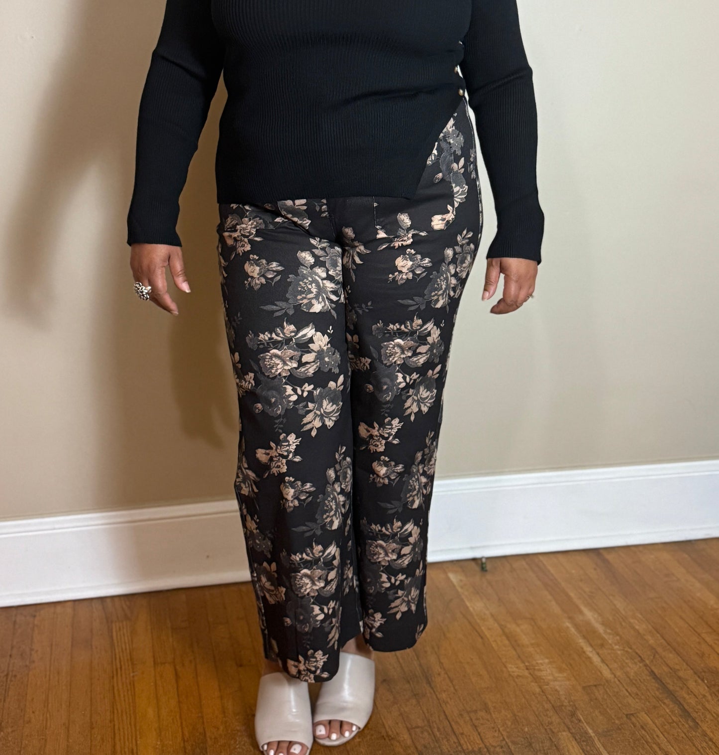 PLUS Floral Wide-Leg Pants – Tessa