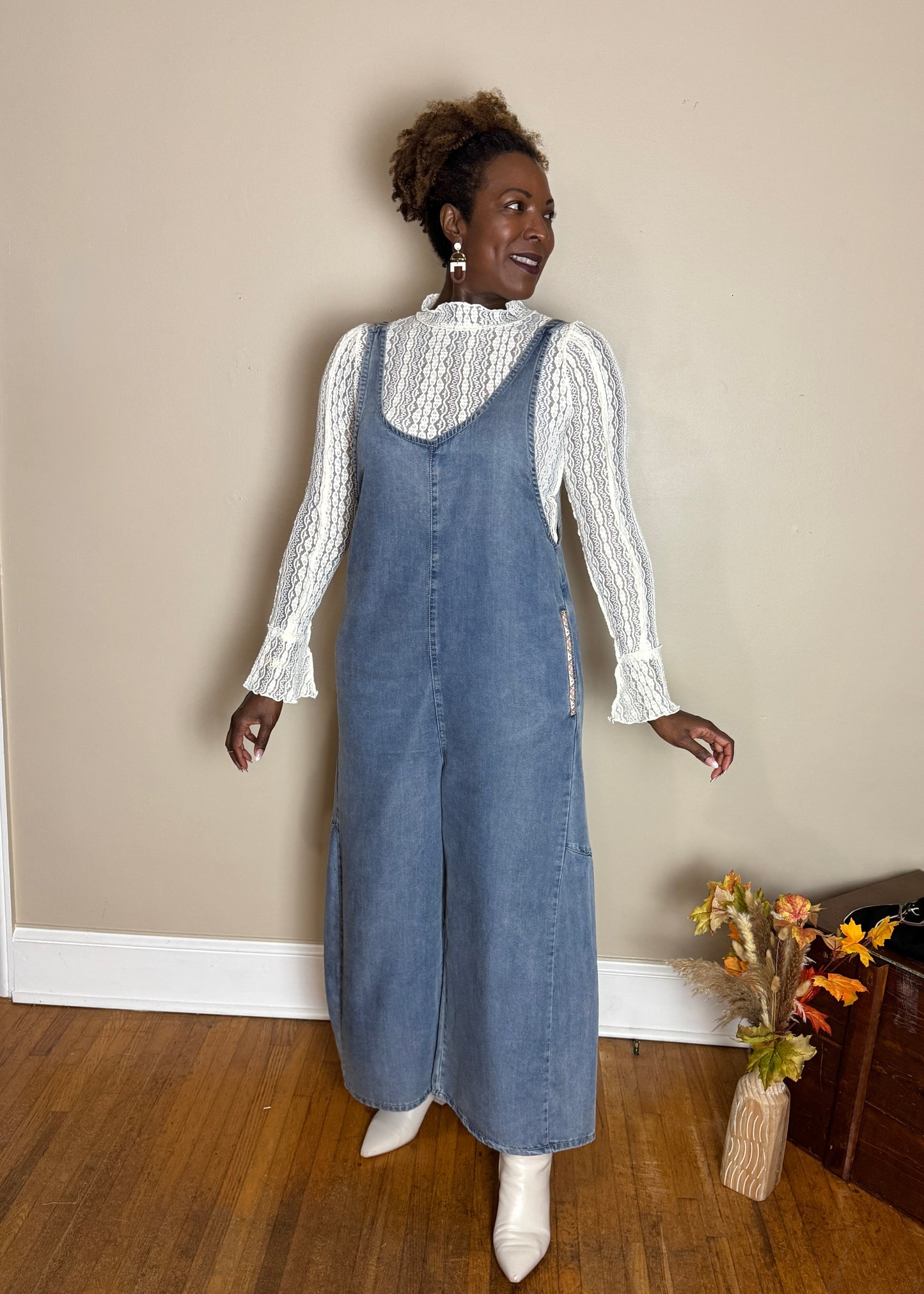 Sheer Lace Mock Neck Top With Bellsleeve – Lila