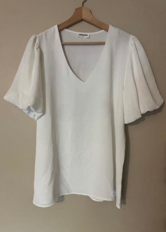 PLUS- Chelsea Airflow Bubble Sleeve Top