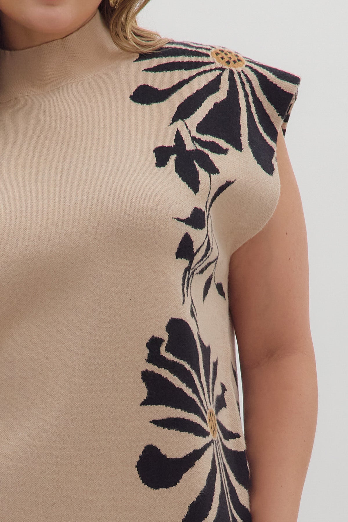 Mock Neck Floral Knit Top – Carina MISSY & PLUS