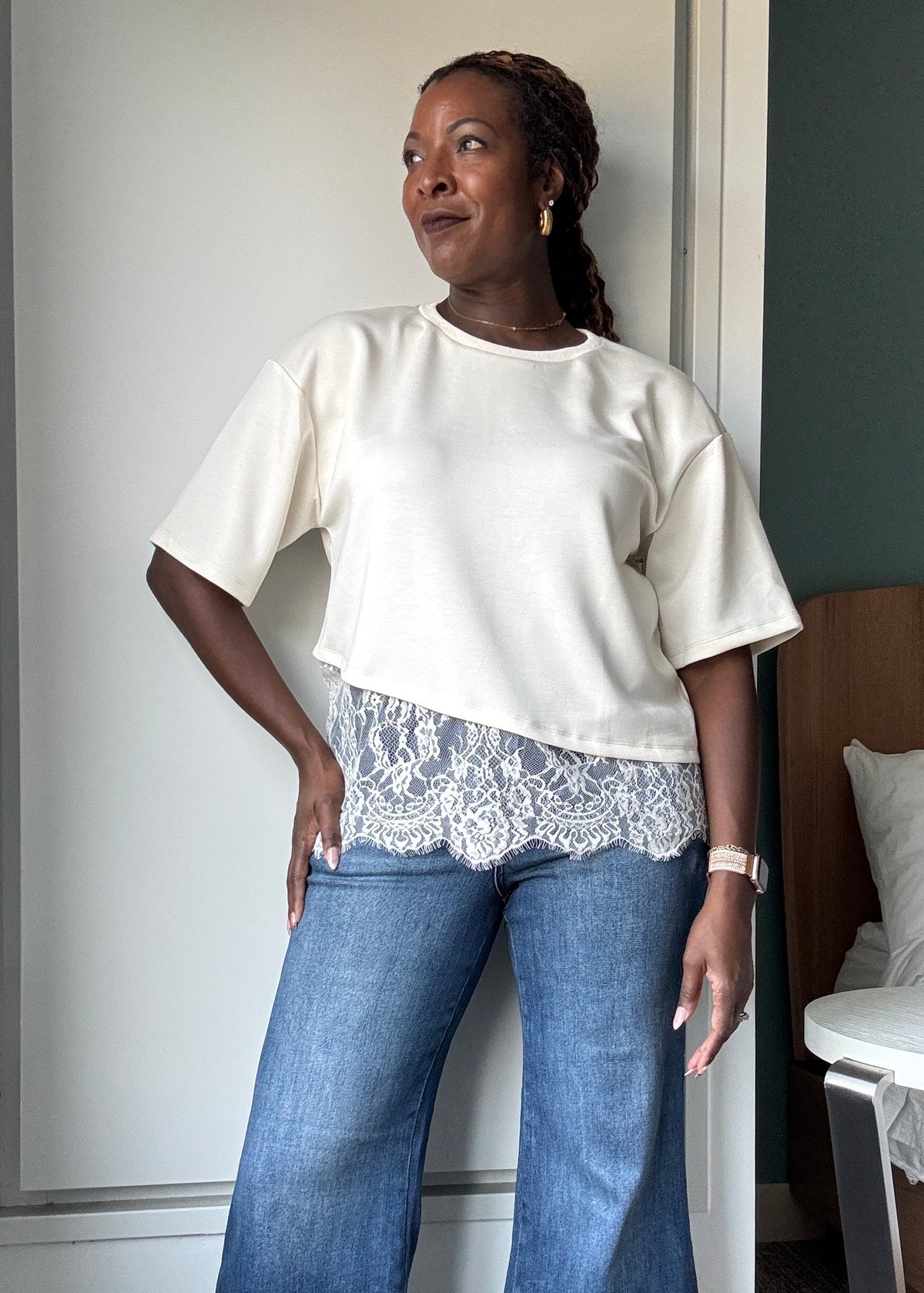 Asymmetrical Lace Hem Knit Top