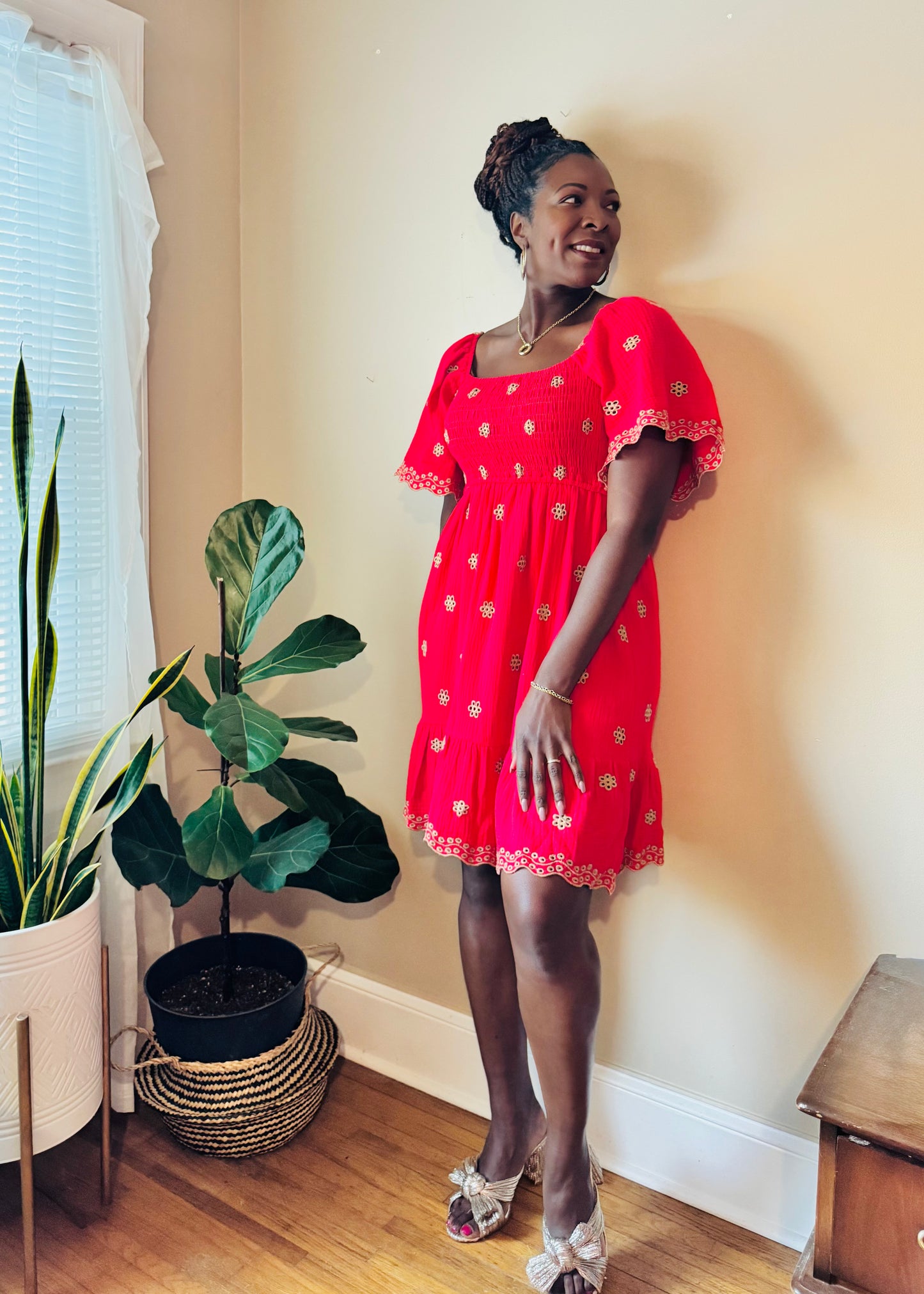 Embroidered Cotton Gauze Smocked Dress – Scalloped Flutter Sleeves