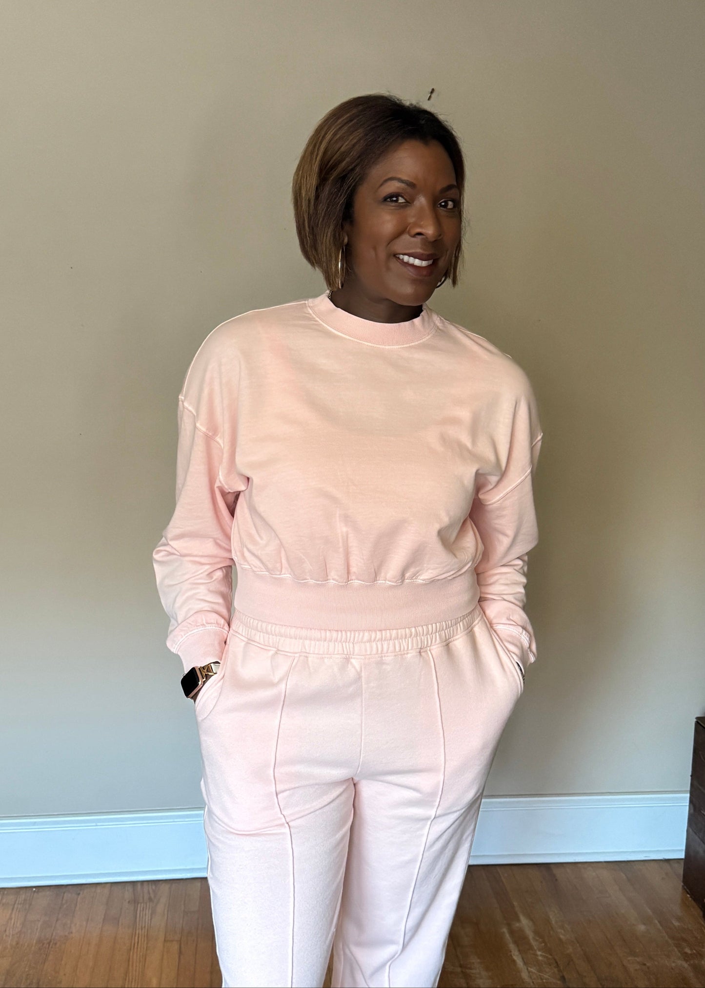 Relaxed Cropped Cotton Sweatshirt – Cozique Uptown Top