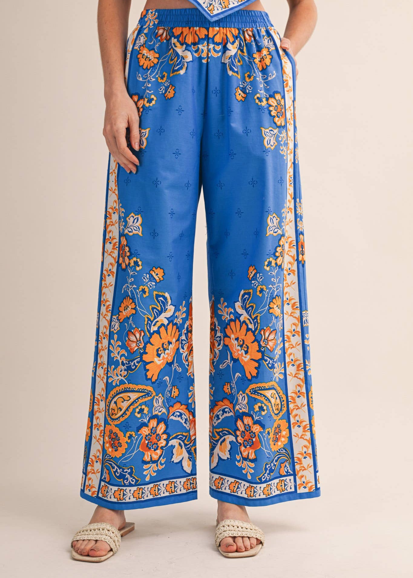 women wearing paisley stretch waist pants