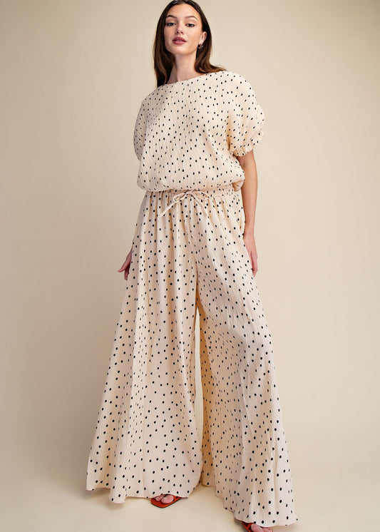 women wearing wide legs pants