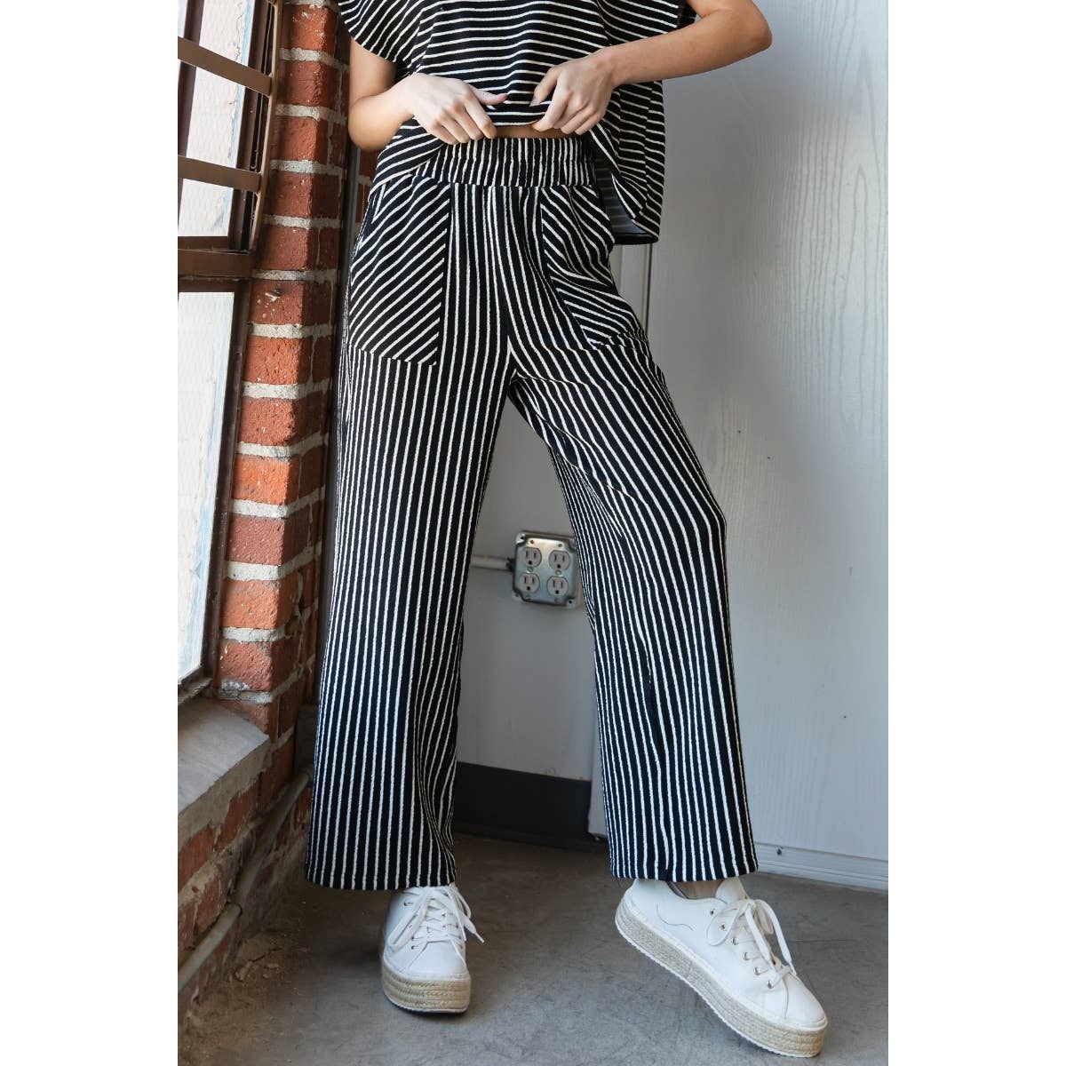 Sydney Stripe Texture Knit Patch Pocket Pants